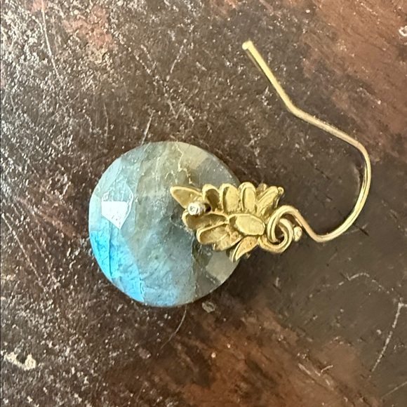 Leafy Labradorite Earrings. New with tags from Sundance. - Picture 2 of 4